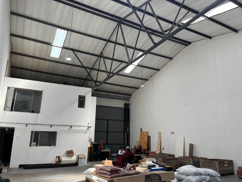 To Let Commercial Property for Rent in Killarney Gardens Western Cape